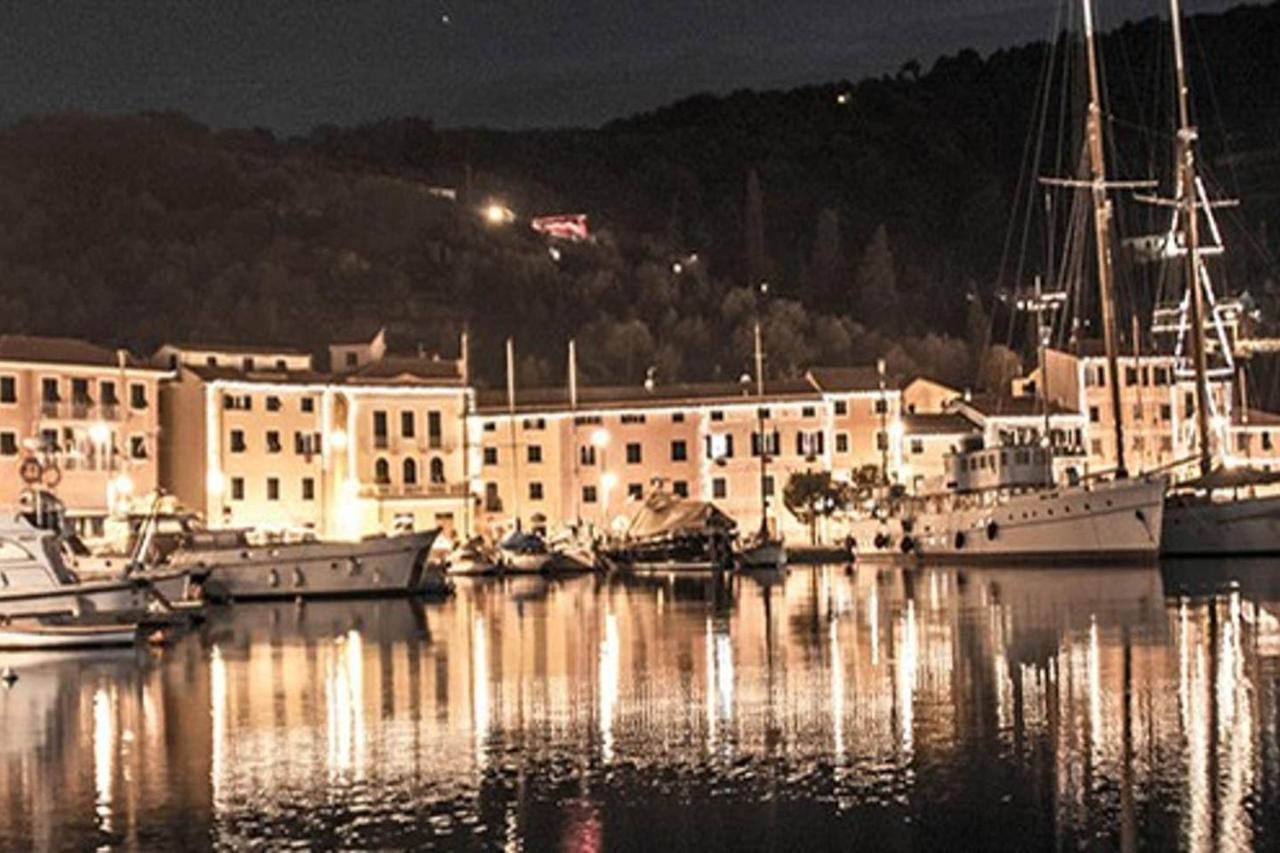 Casa Patrizia Lägenhet Porto Venere Exteriör bild